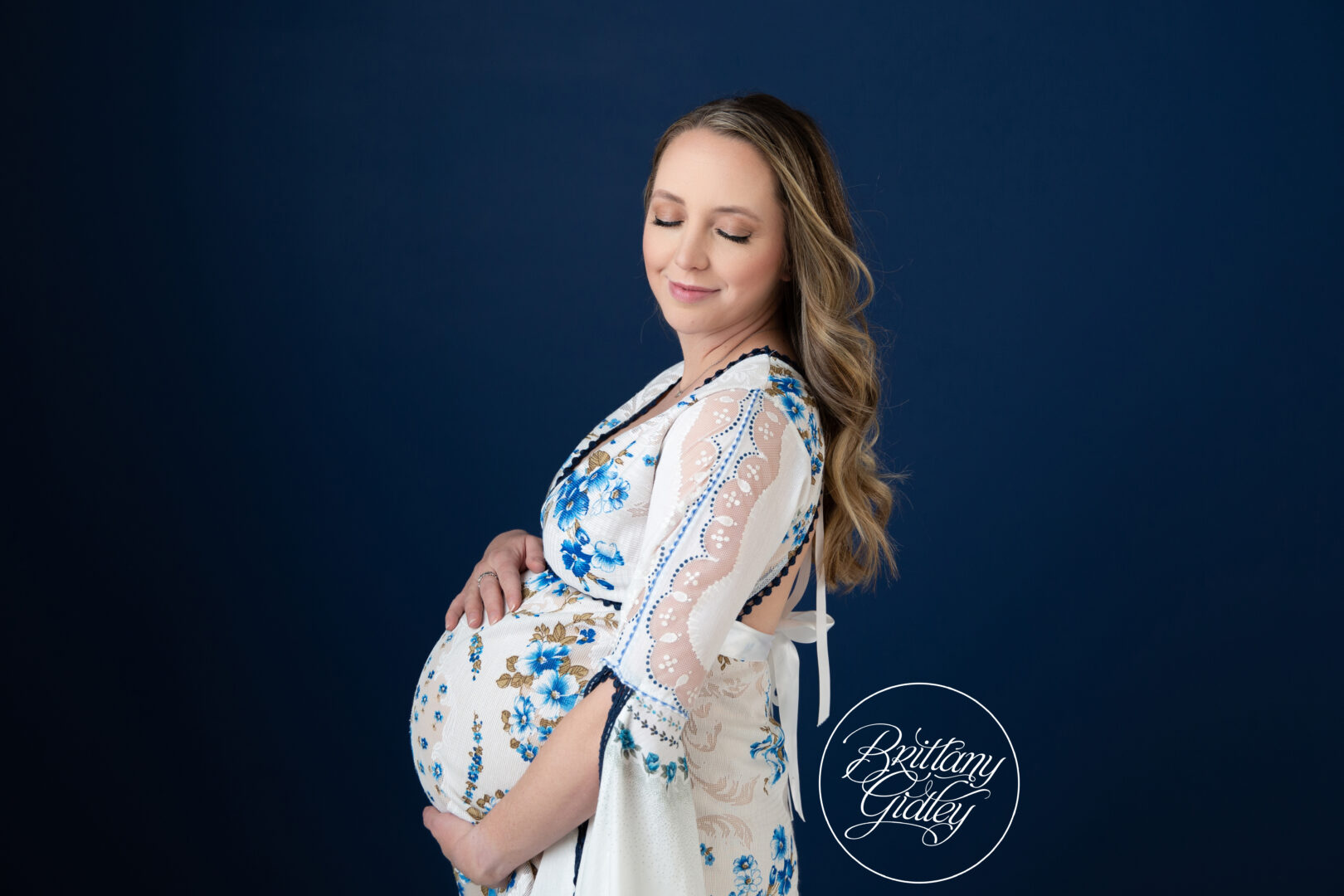 Pregnancy Photo Shoot | Pregnancy Photography | Family Maternity Pictures