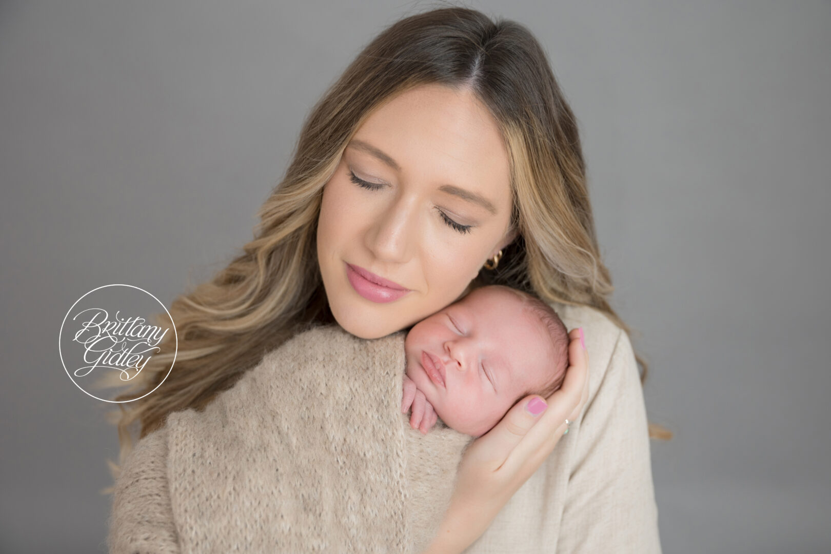 Baby Photographer Strongsville