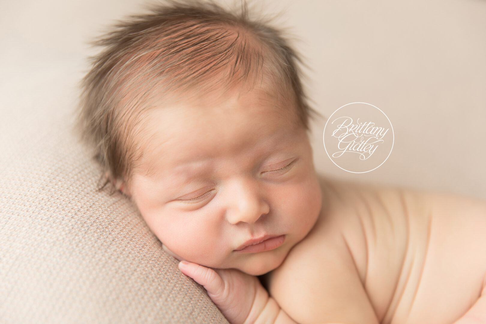 Cleveland Newborn Photography