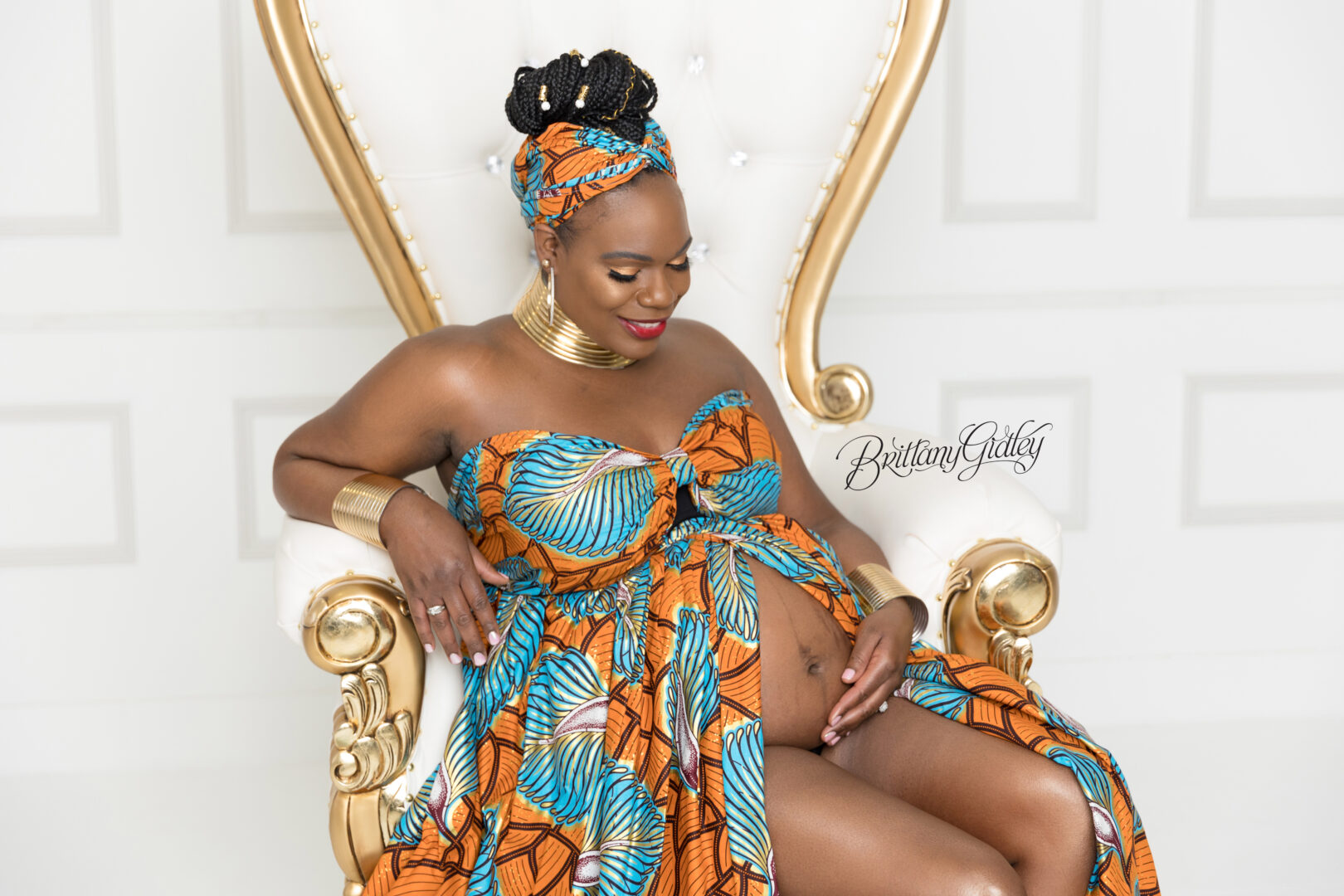 Traditional African Garb Pregnancy