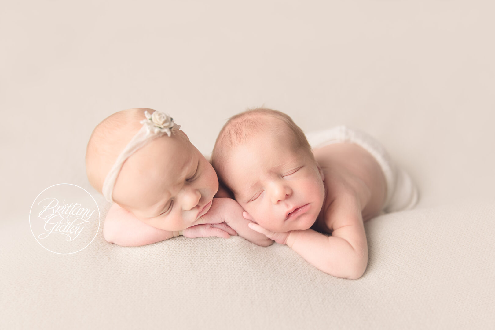 Newborn Twin Photography Cleveland