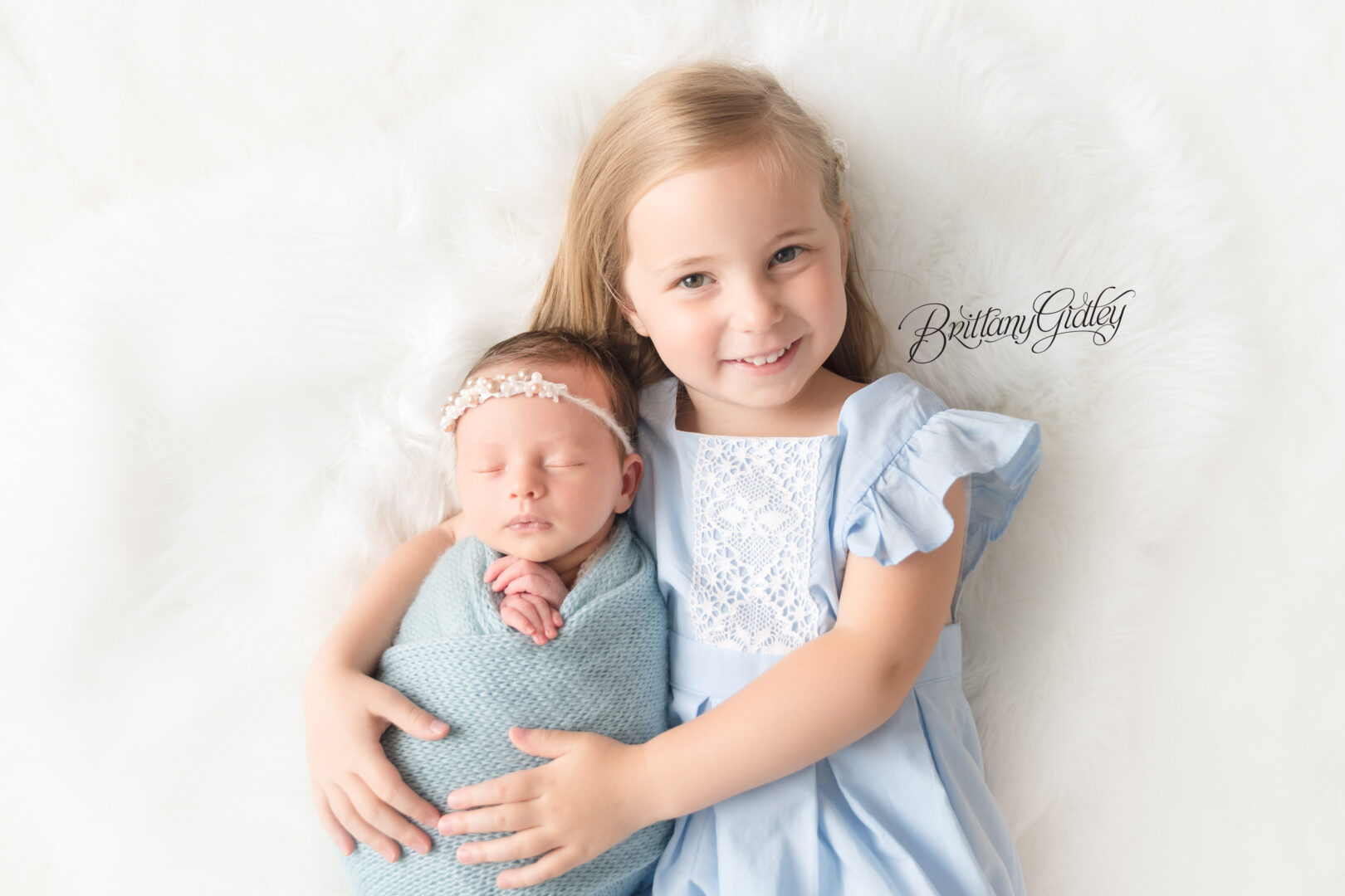 Cleveland Ohio Best Newborn Photographer