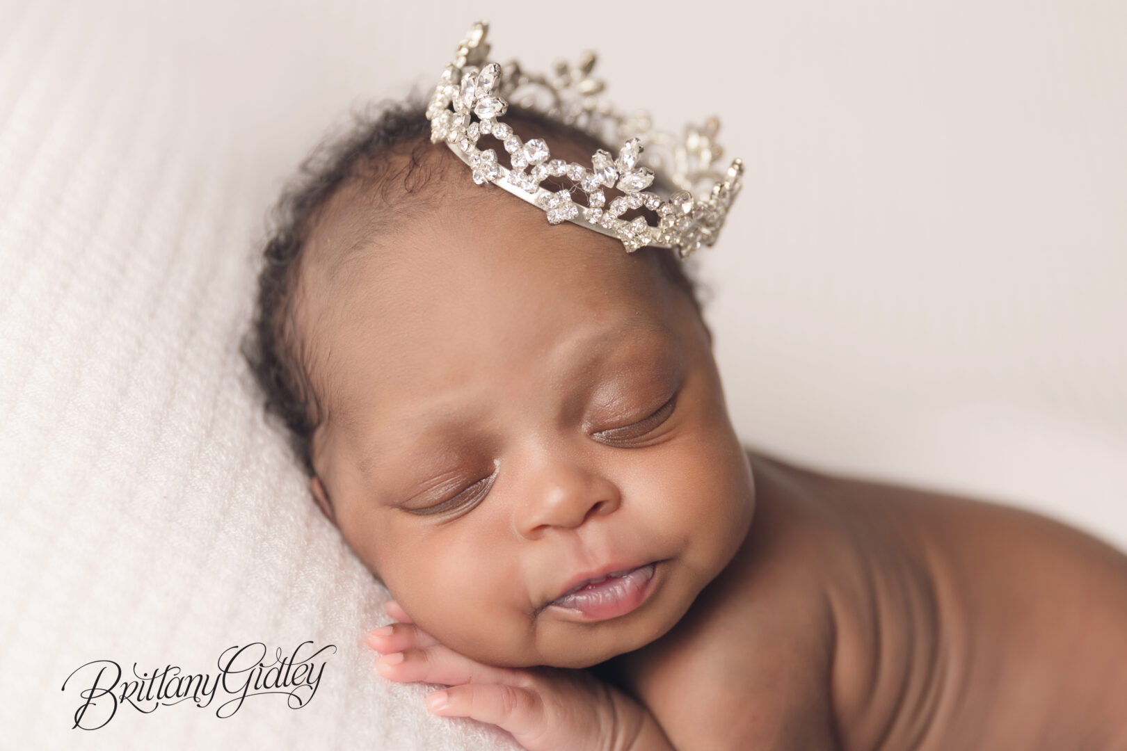 Princess Newborn Photo Shoot | North Ridgeville Newborn Photography
