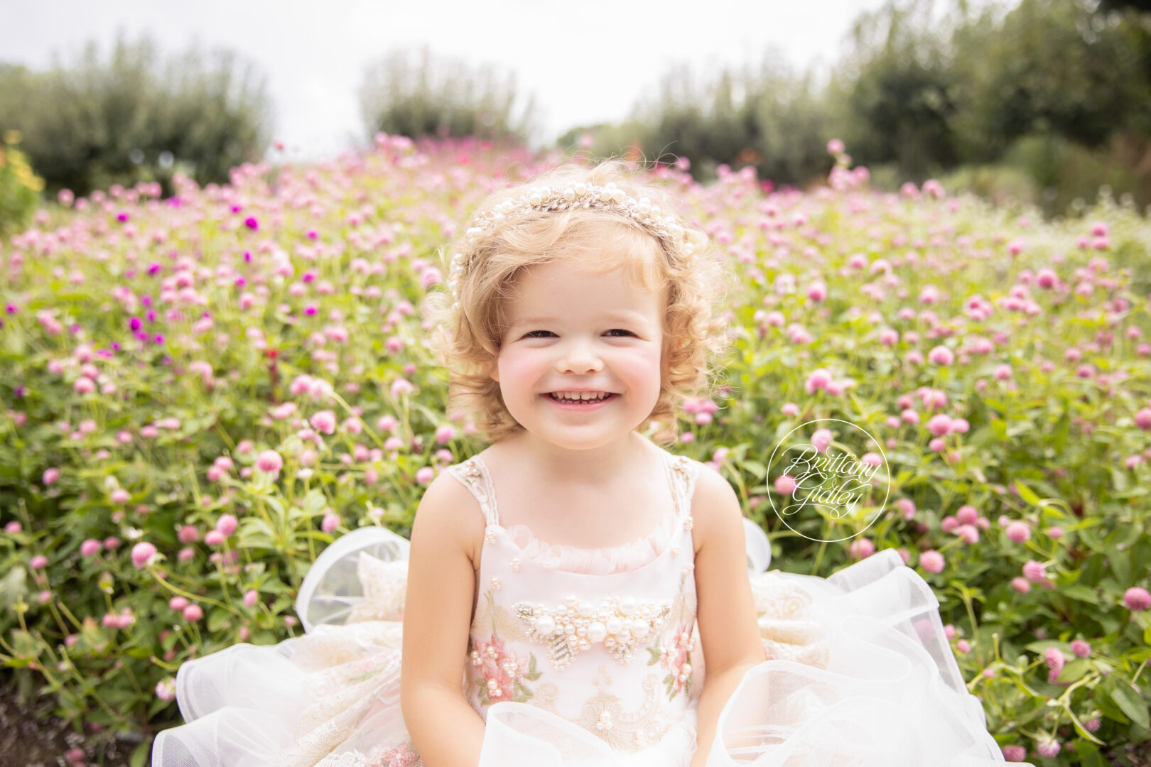 Flowers and Fun Child Photographer