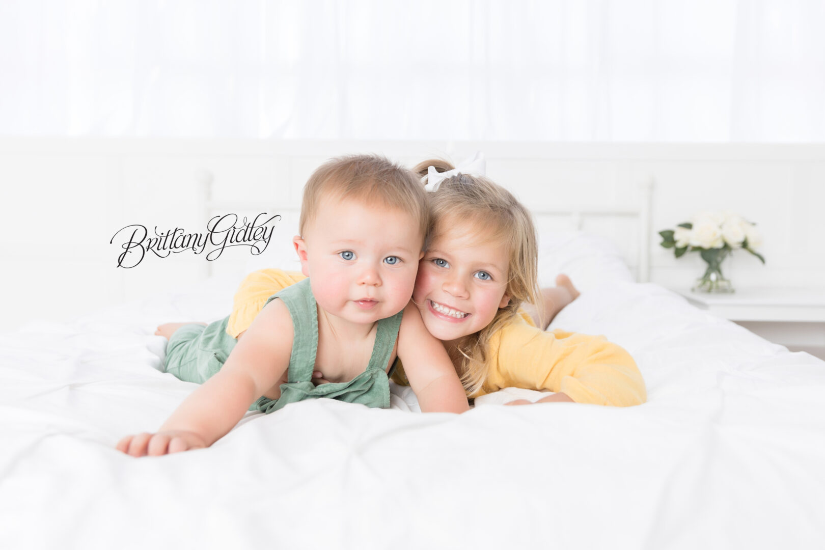 Siblings | Baby Photography Studio