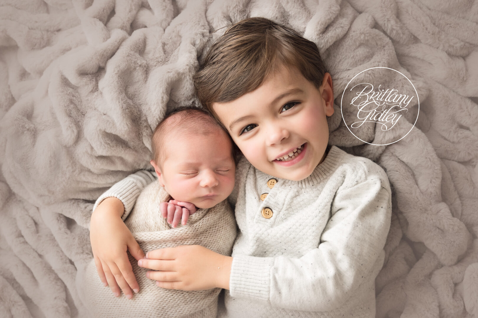 Akron Ohio Newborn Photographer
