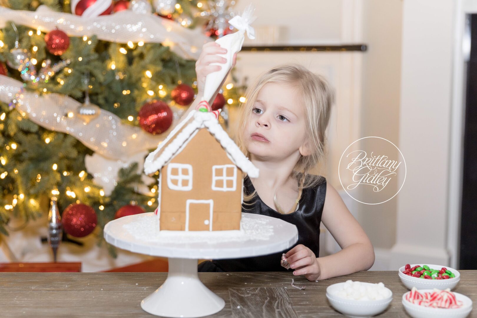 Gingerbread House Kids Photos