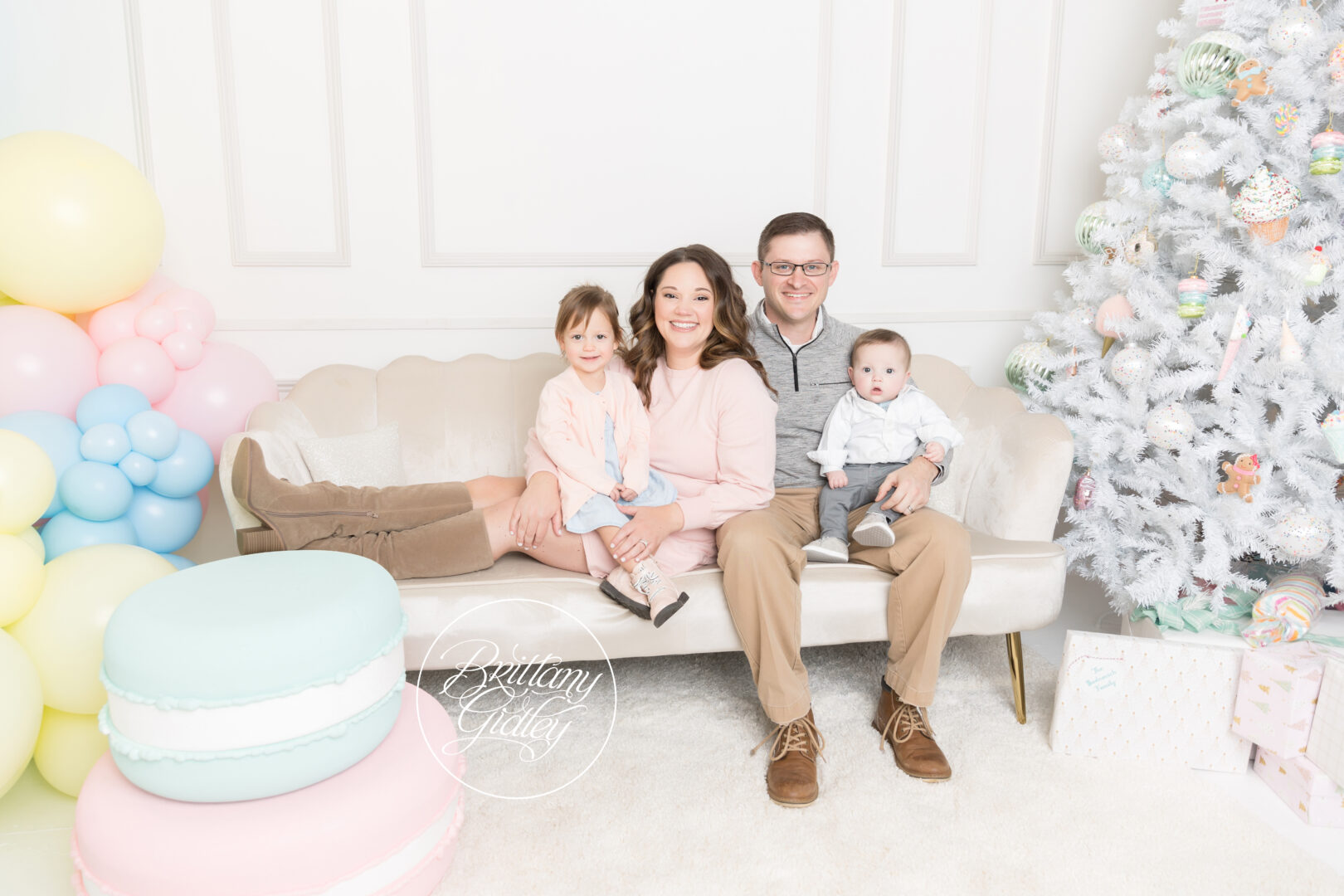 Pastel Christmas Photo Shoot