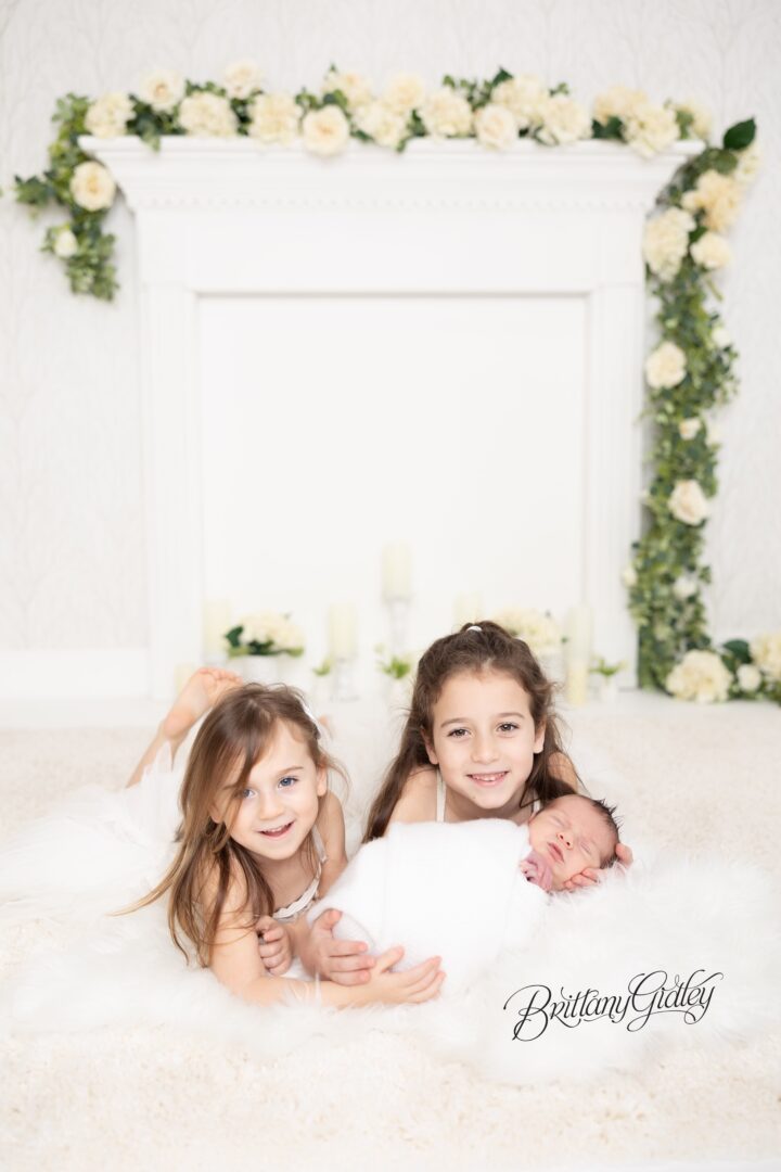 Cleveland Dreamy Newborn | Novelty Newborn Photographer