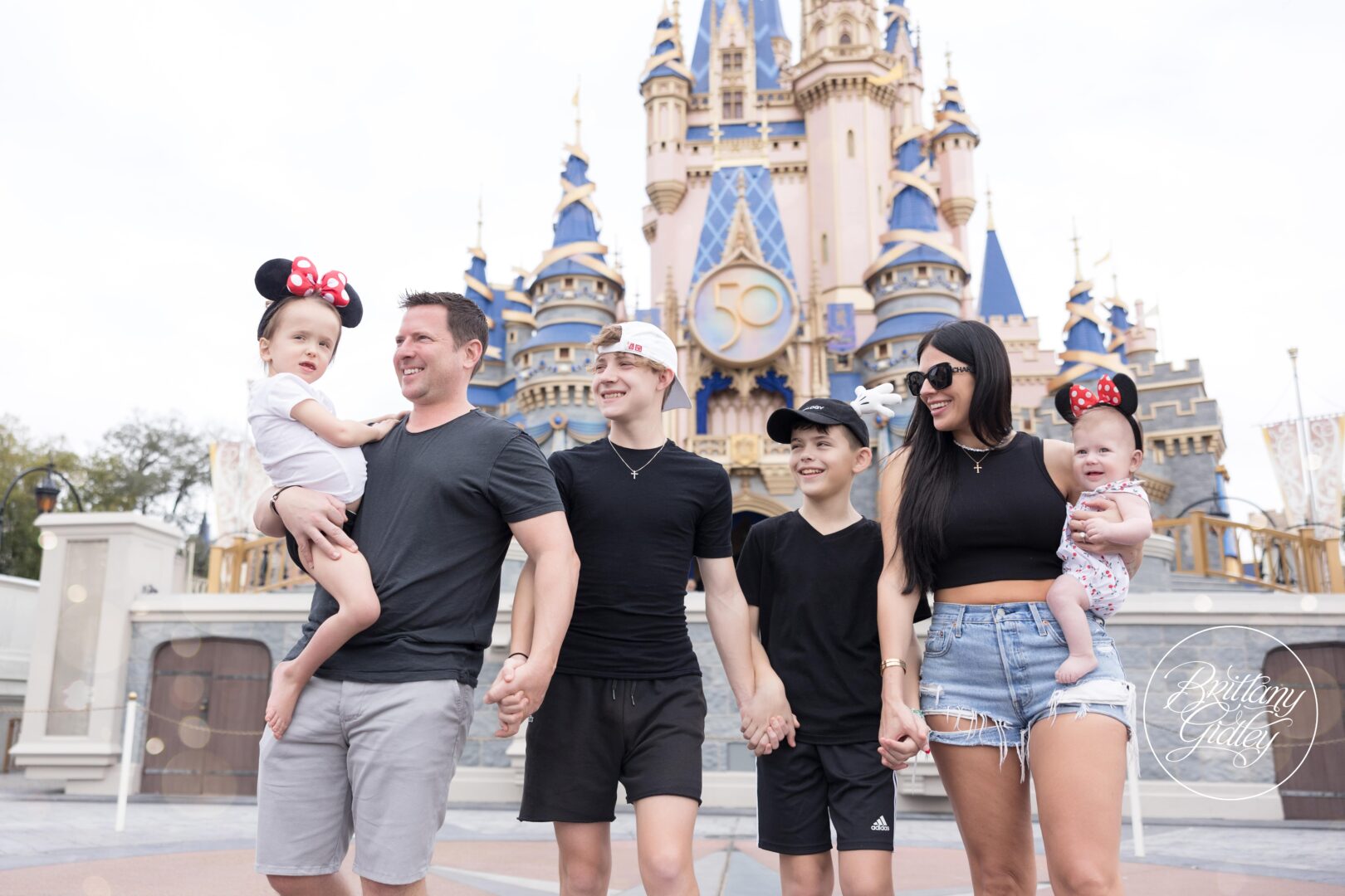 Family Photography | Walt Disney World Castle