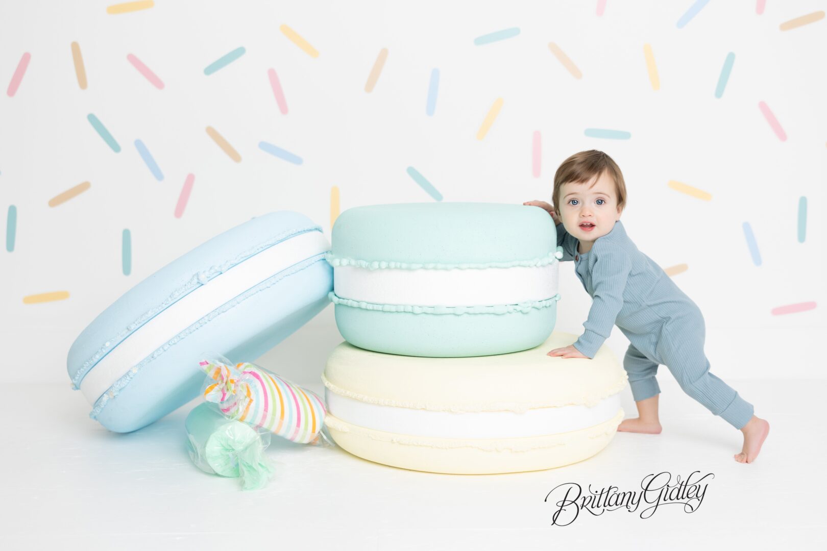 Giant Cookie Photo Shoot