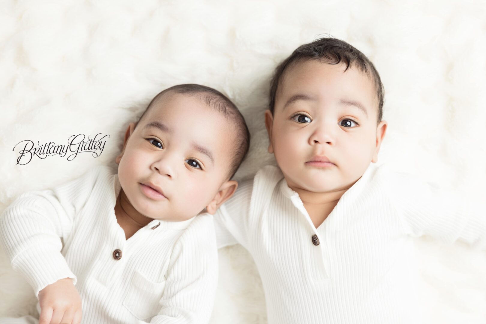 Twin Photography Ohio | Cleveland Ohio Twin Photographer