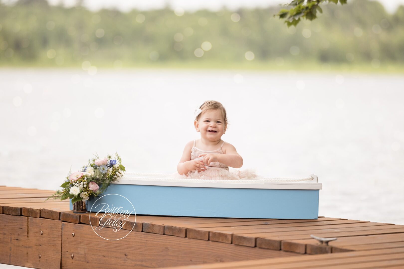 Eagle River Family Photographer | Lake Life Dream Session