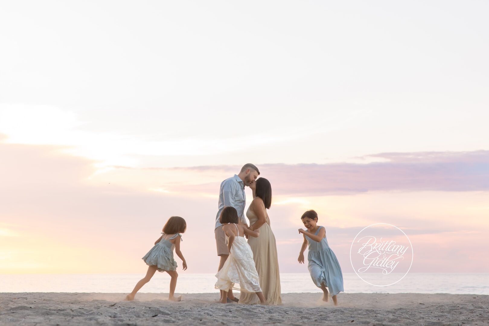 Sunset Photo Shoot | Ohio City Family Photographer
