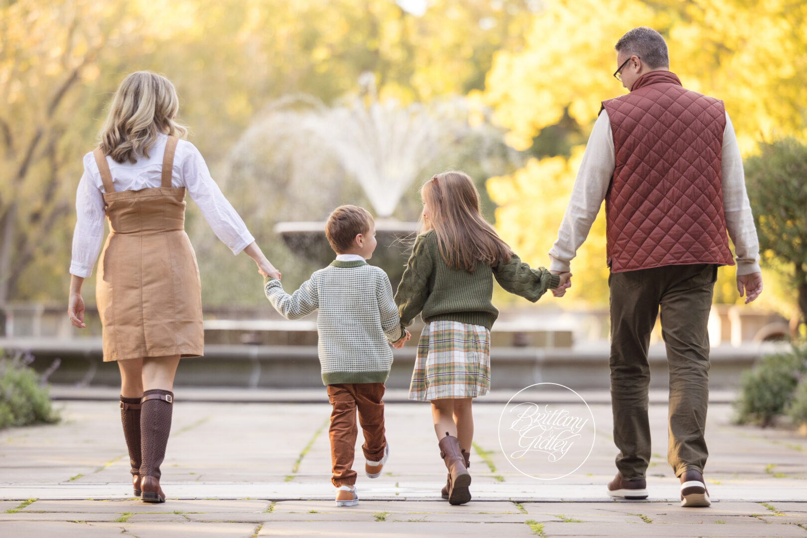 Family Photographer Cultural Garden1s