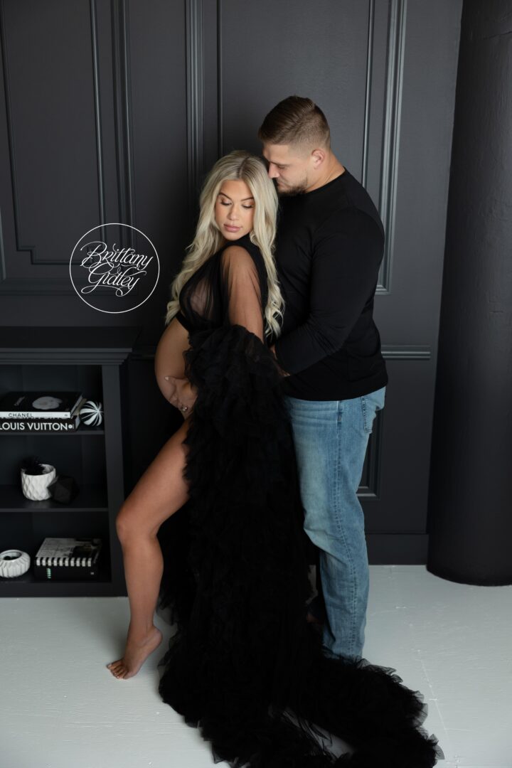 Pregnancy Photographer Cleveland Ohio