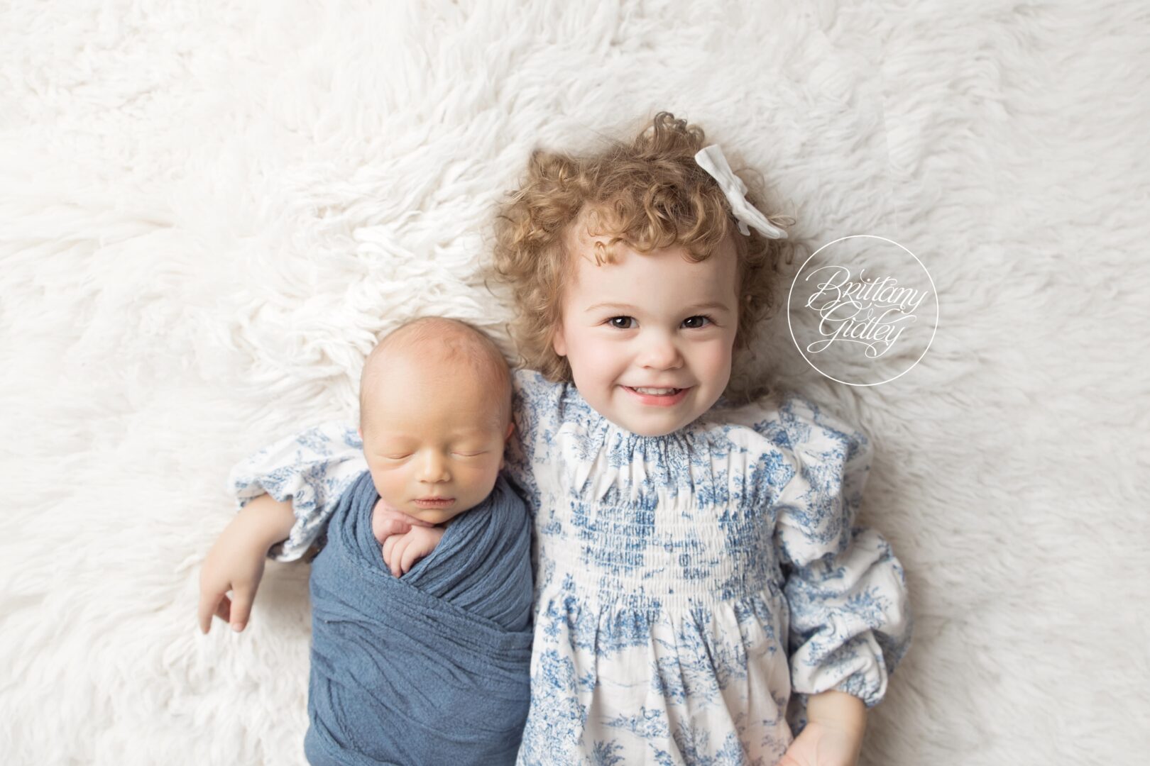 Cleveland Newborn and Sibling Photography