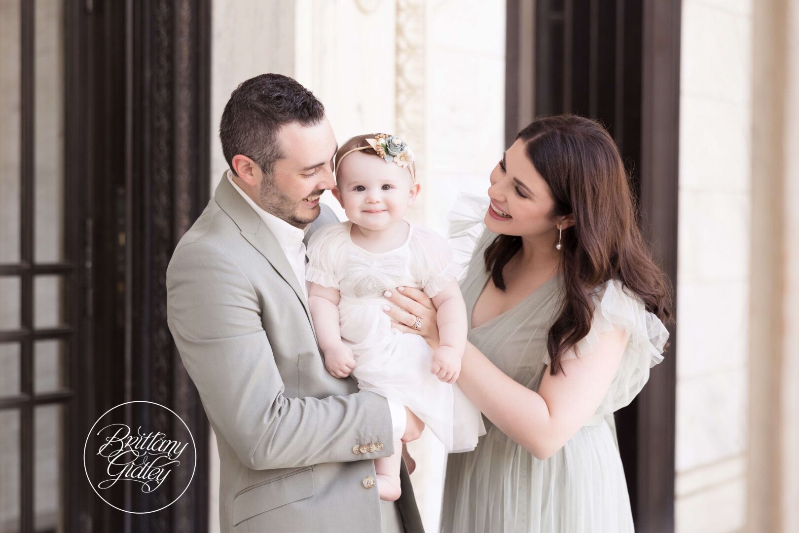 Cleveland Museum of Art One Year Old Photo Shoot
