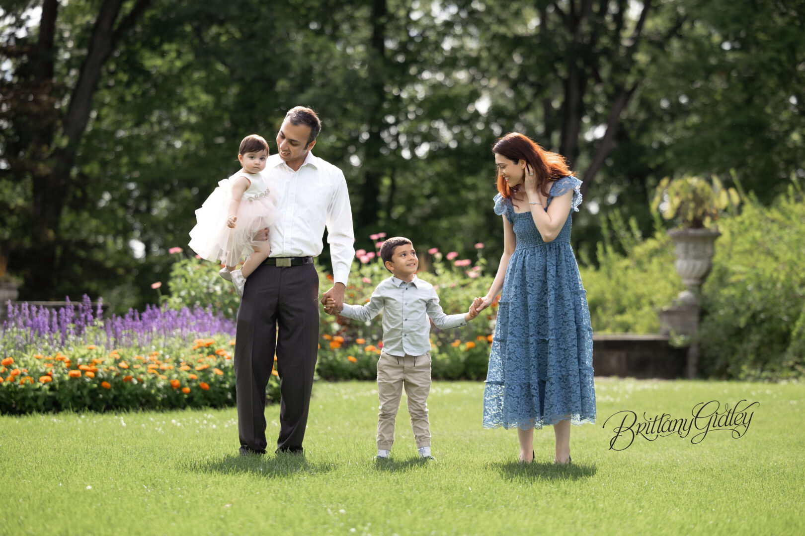 Mahil's Ponies And Peonies Dream Session