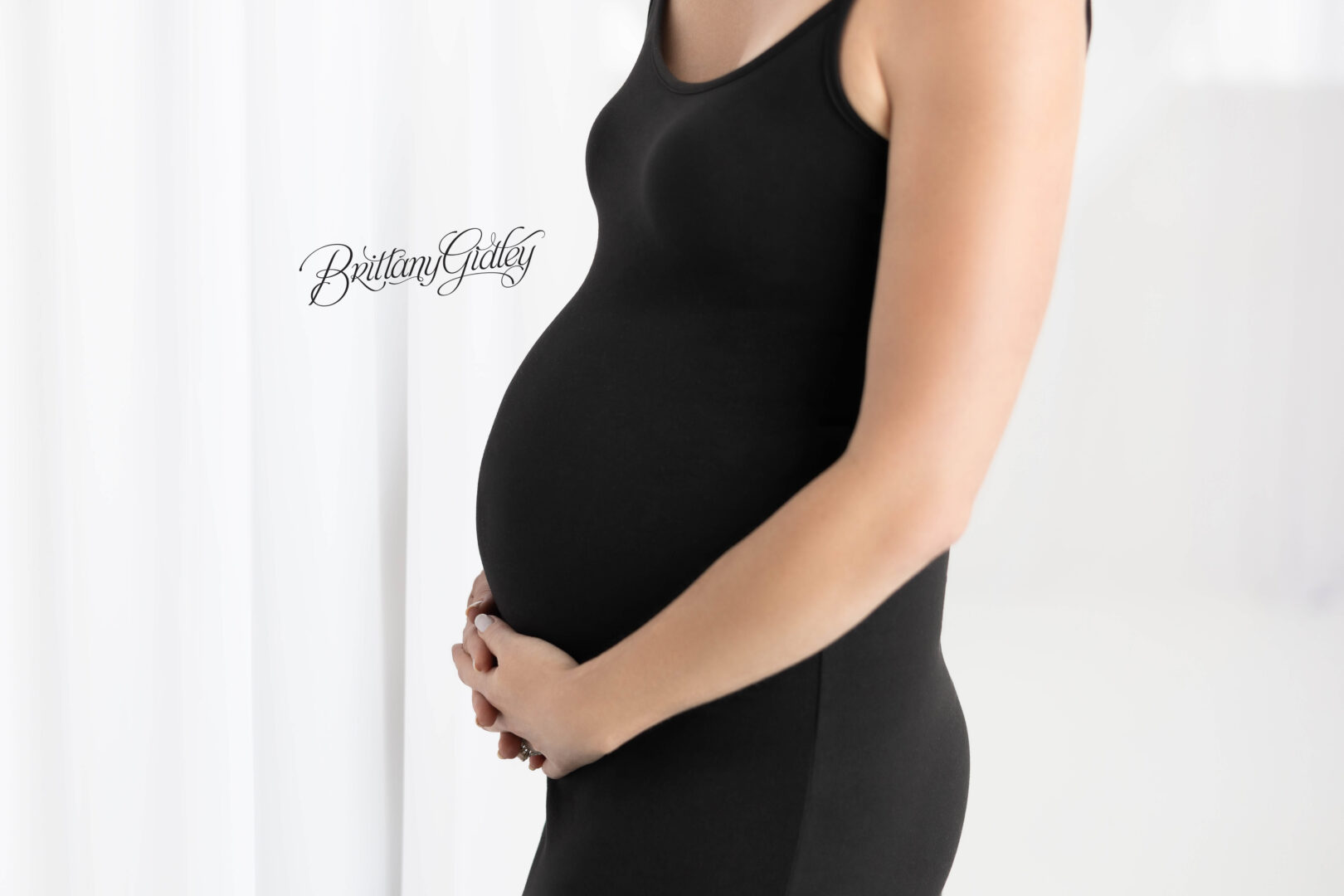 Maternity Photo Shoot Cleveland Ohio | Cleveland's Best Maternity Photography