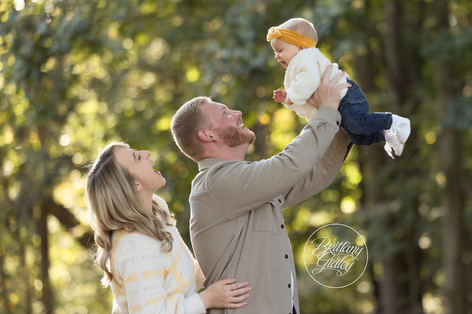 Fall Photo Shoot Family and Baby