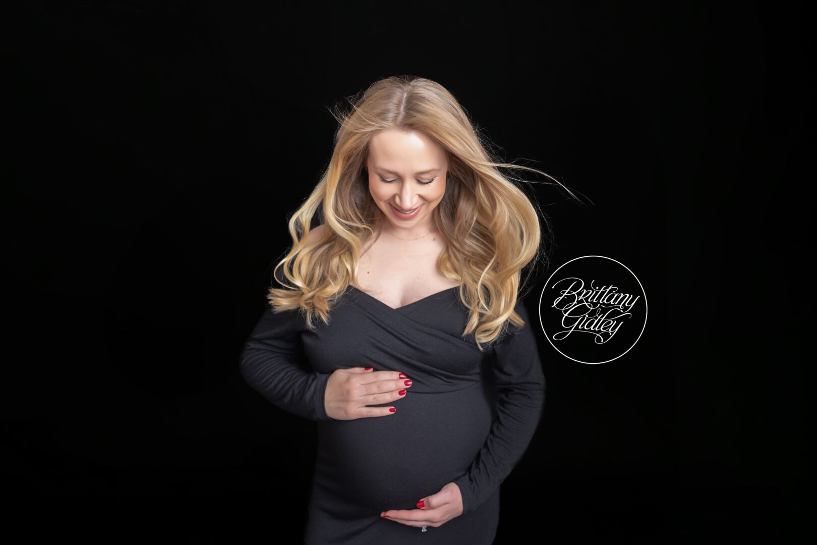 Cleveland's Best Maternity Photographers