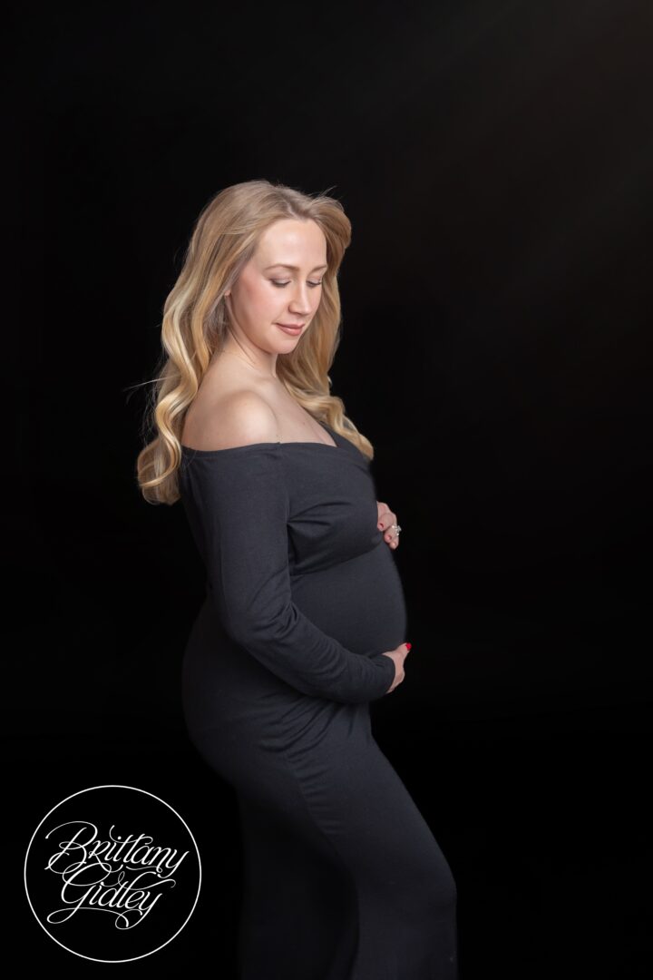 Chagrin Falls Maternity Session