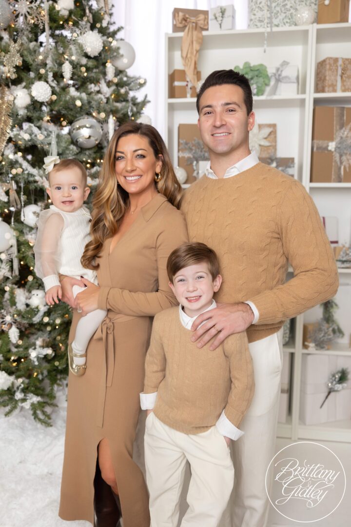 Photo Shoot Christmas Time Ohio