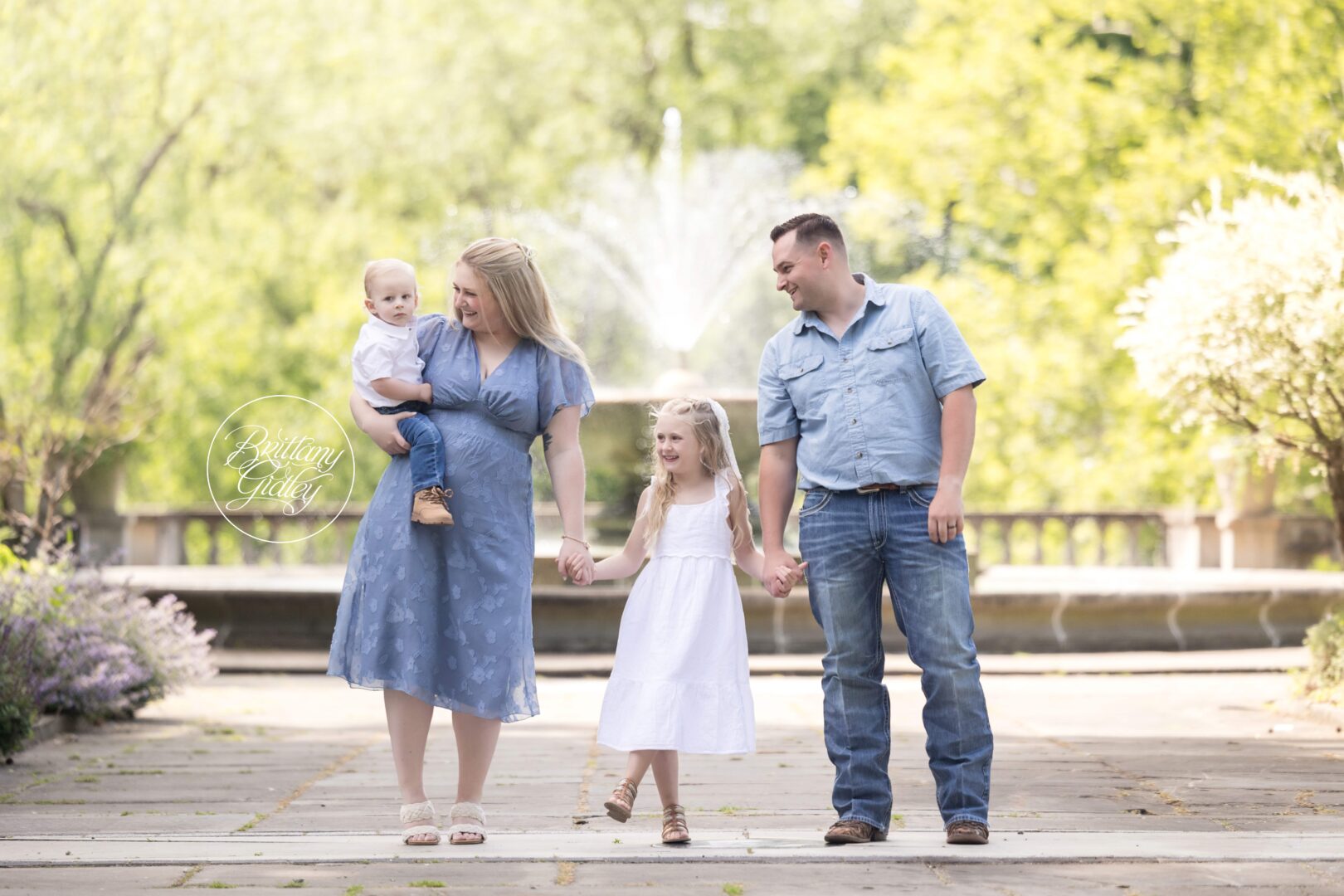 Best Family Photographer Cultural Gardens