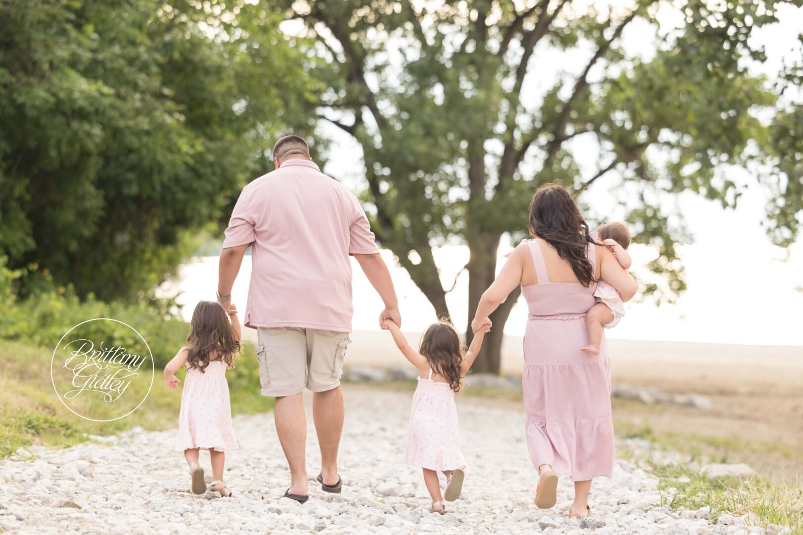 Family Photography Cleveland Metroparks Edgewater Reservation
