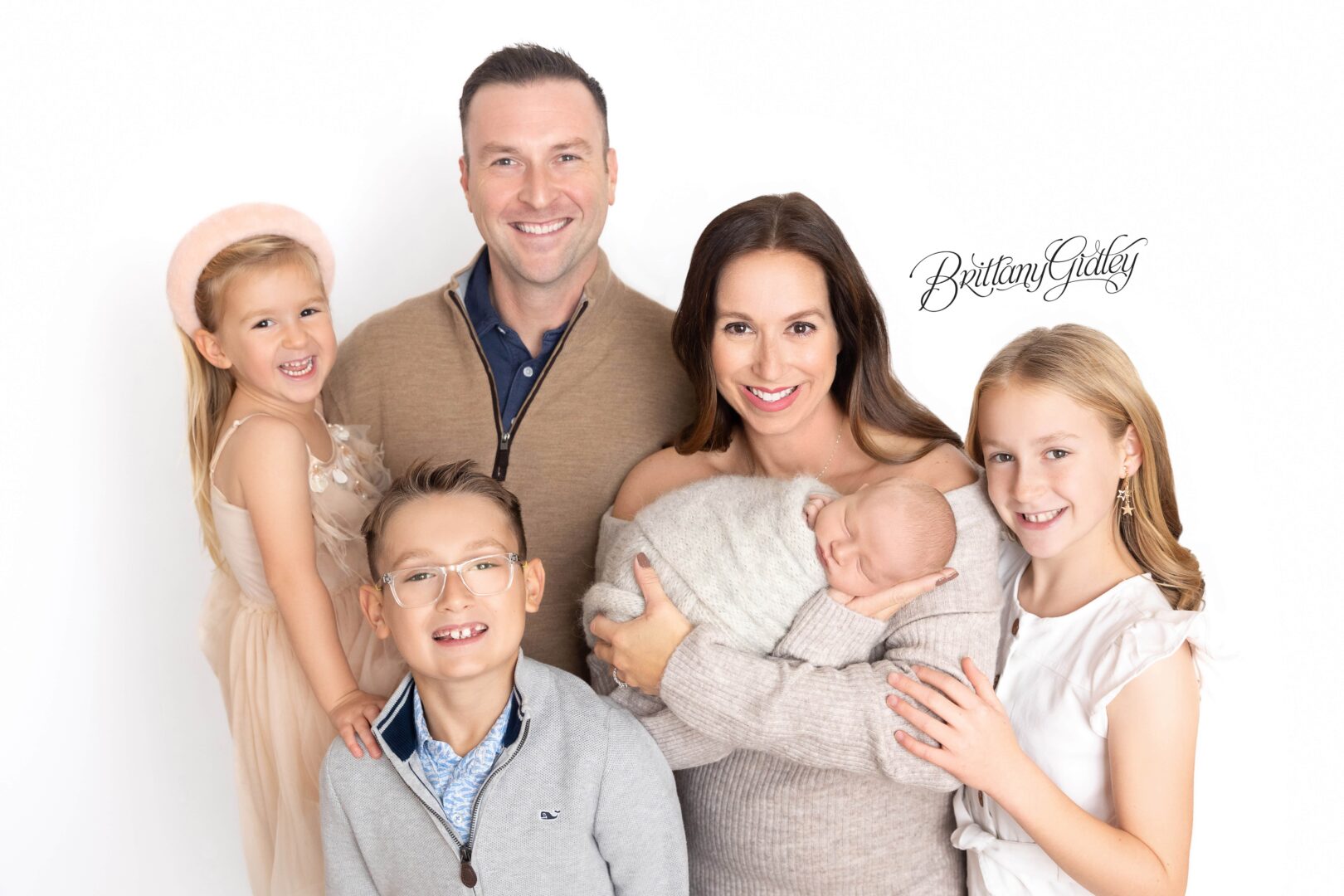Newborn Baby and Family Cleveland Ohio