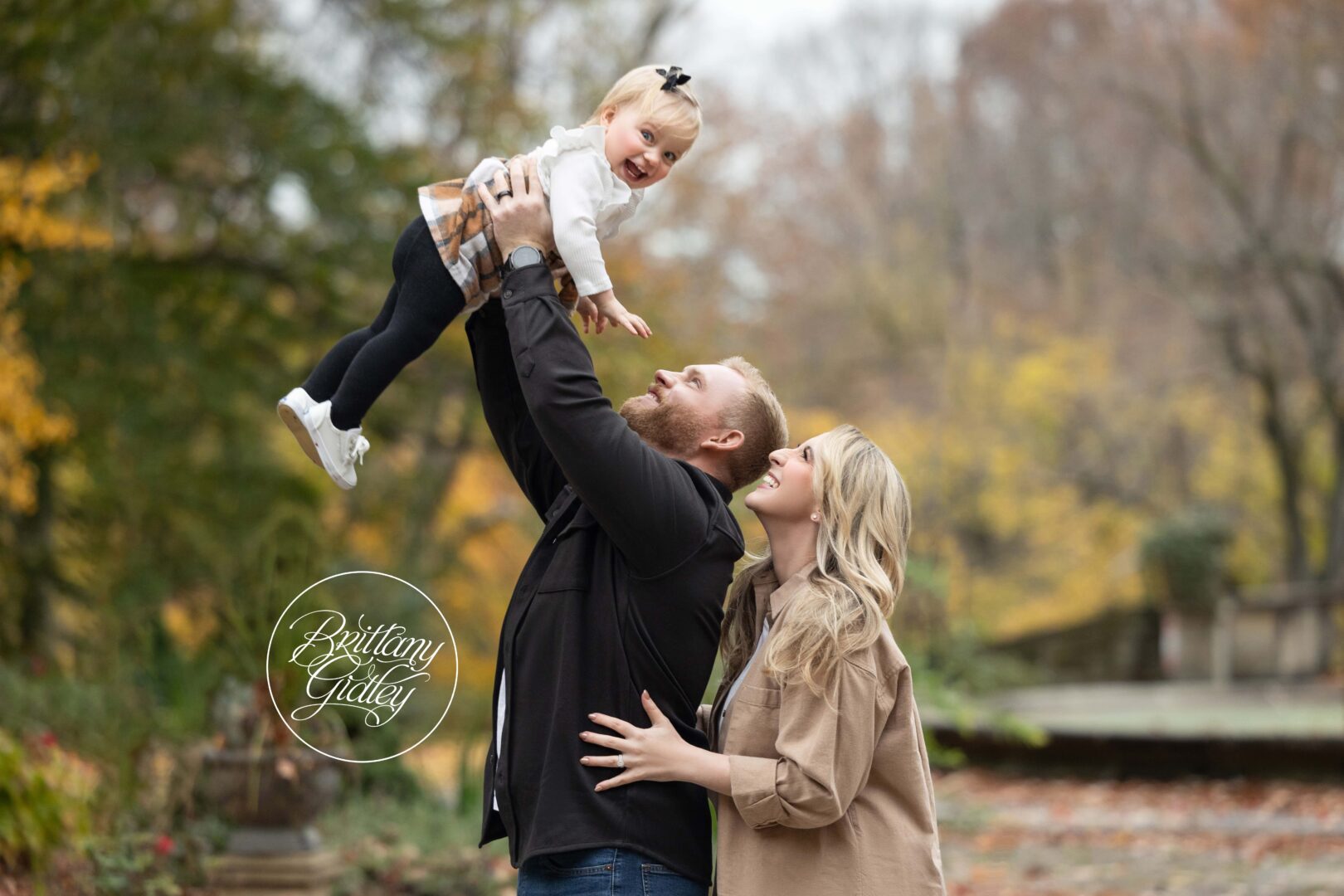 Family Photography at Ohio Cultural Gardens