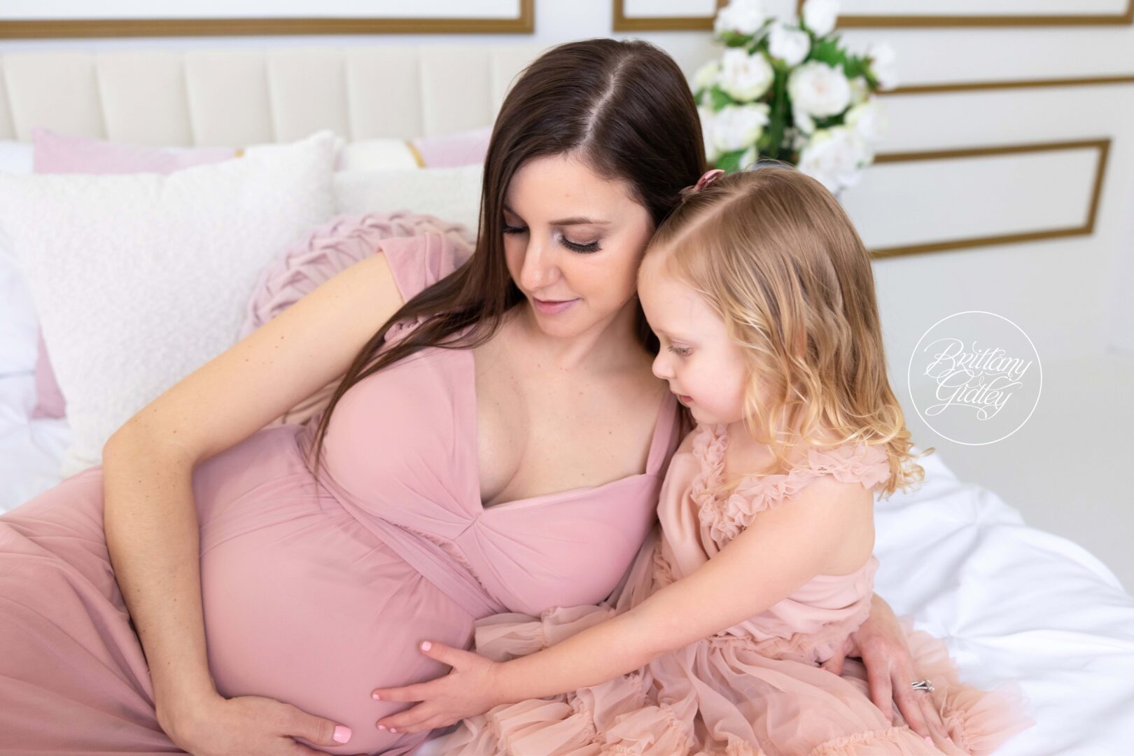 Maternity Studio Photo Shoot Cleveland Ohio