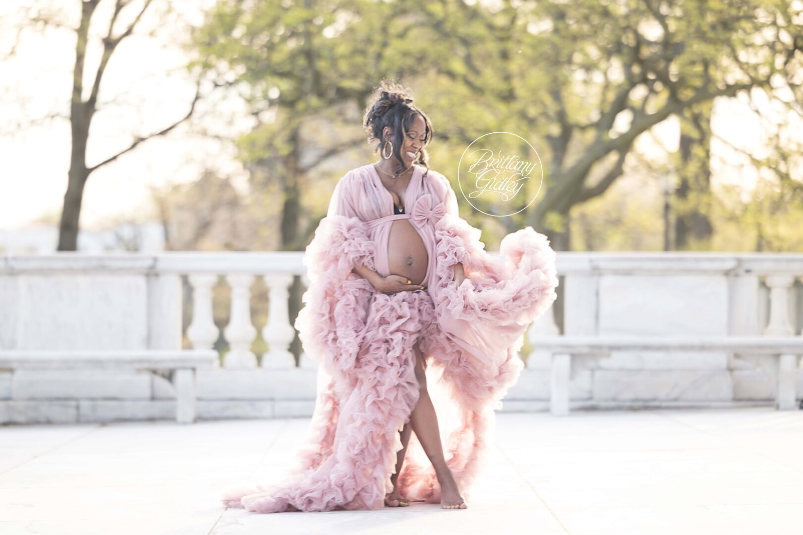Cleveland's Best Pregnancy Photographer
