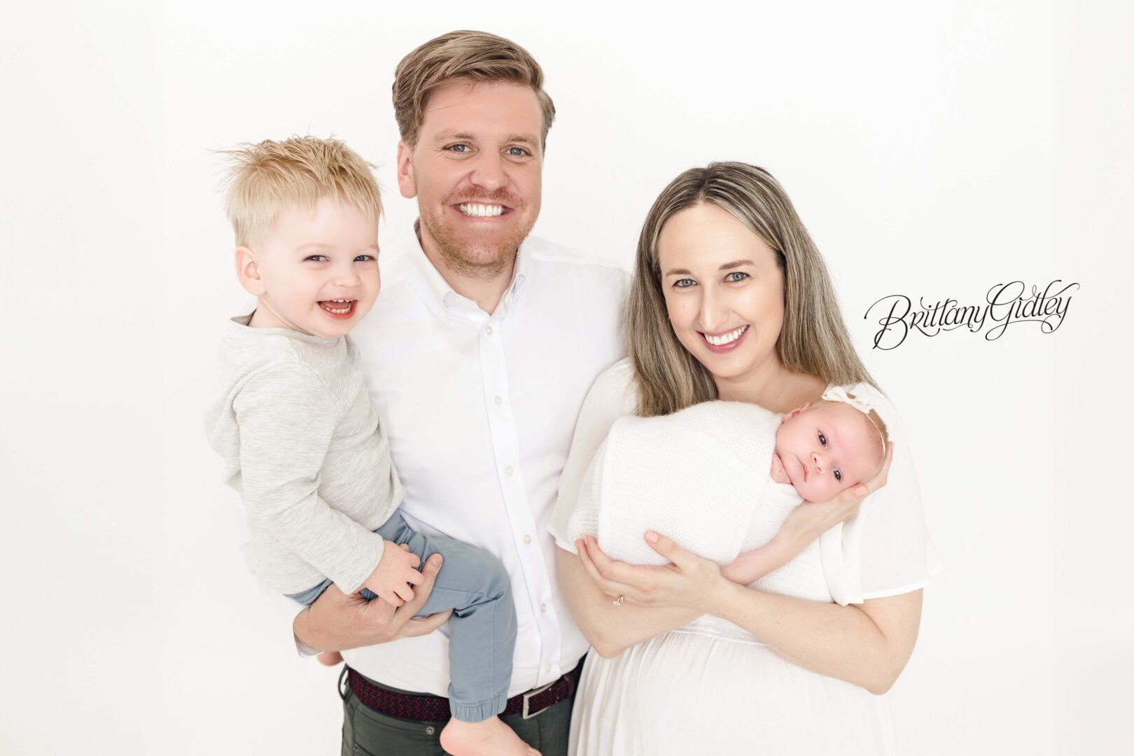 Newborn Baby & Family