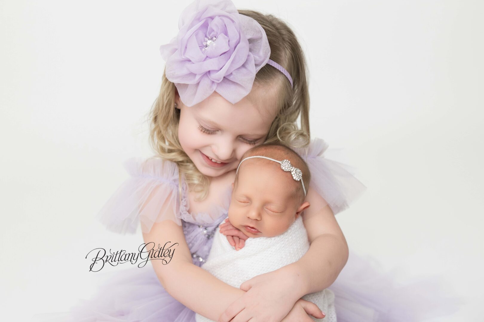 Sibling Newborn Images