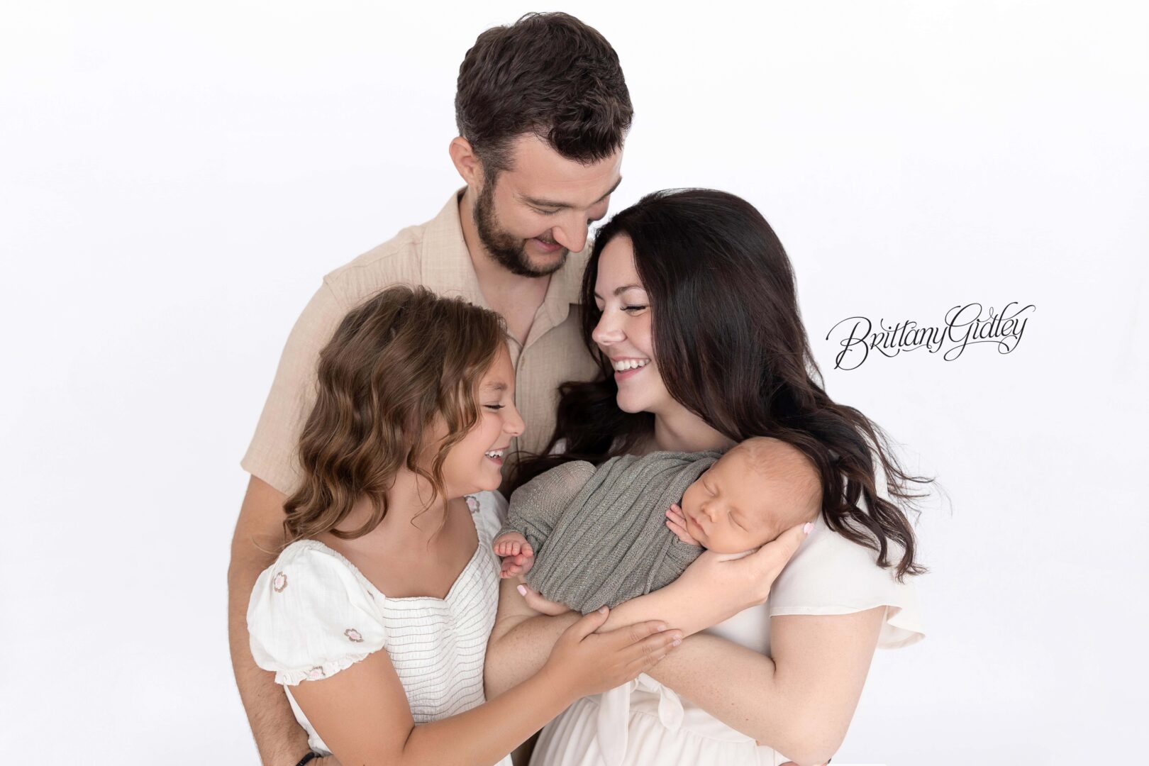 Newborn Cleveland Ohio Studio