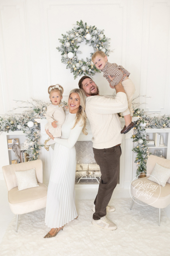 Family Photographer Christmas Ohio