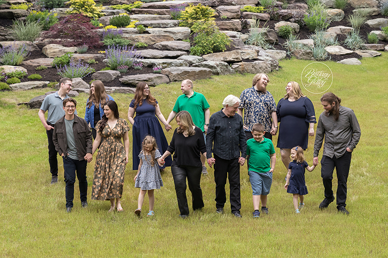 Cleveland Photographer | Extended Family Photographer