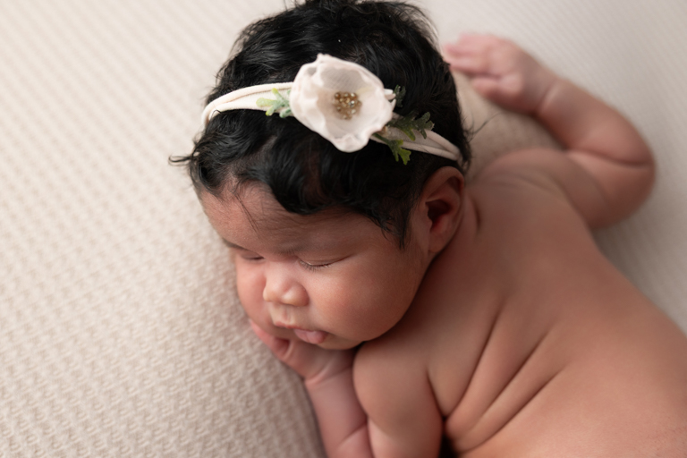 Strongsville Ohio Newborn Photographer